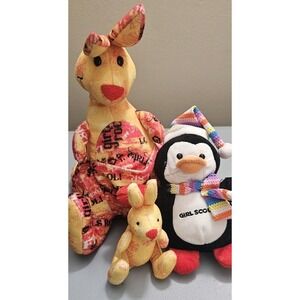 Kellogg's‎ Little Brownie Bakers Girl Scouts Kangaroo and Joey & Winter Penguin